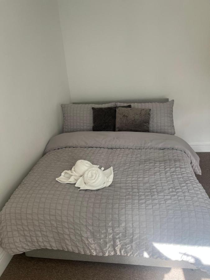 City Reach Retreat Spacious 4Bed House Startford Maryland Great Transport Links Лондон Экстерьер фото