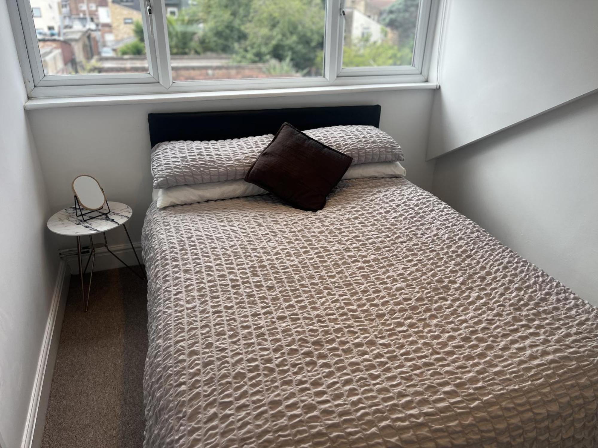 City Reach Retreat Spacious 4Bed House Startford Maryland Great Transport Links Лондон Экстерьер фото