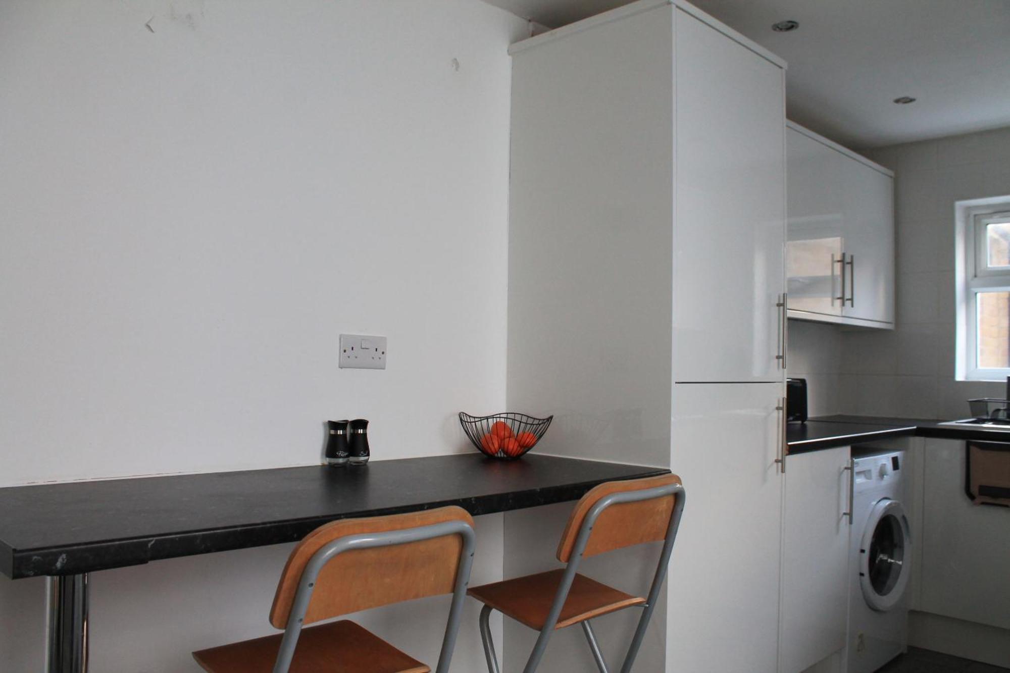 City Reach Retreat Spacious 4Bed House Startford Maryland Great Transport Links Лондон Экстерьер фото